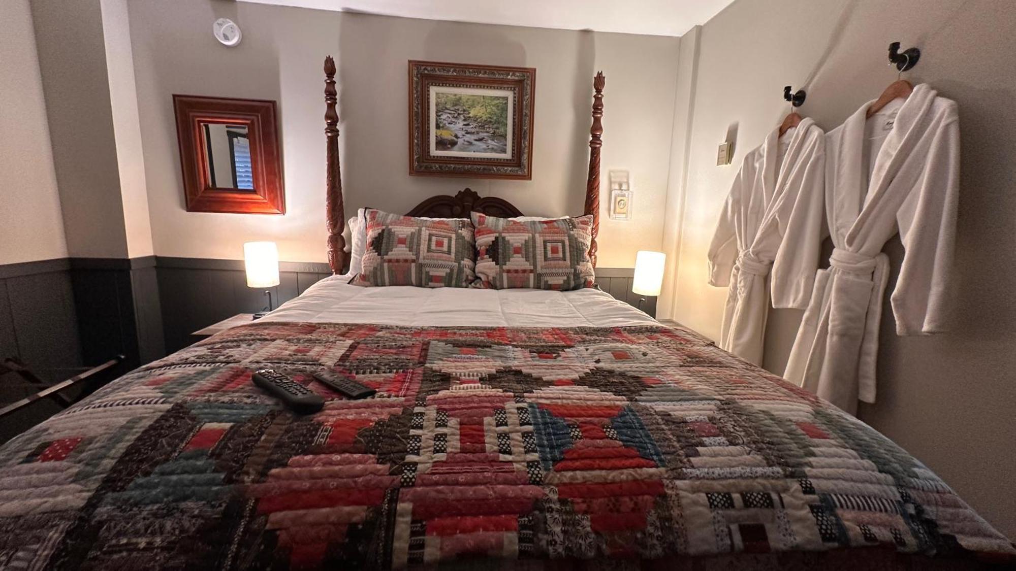 Phineas Swann Inn & Spa Montgomery Center Экстерьер фото